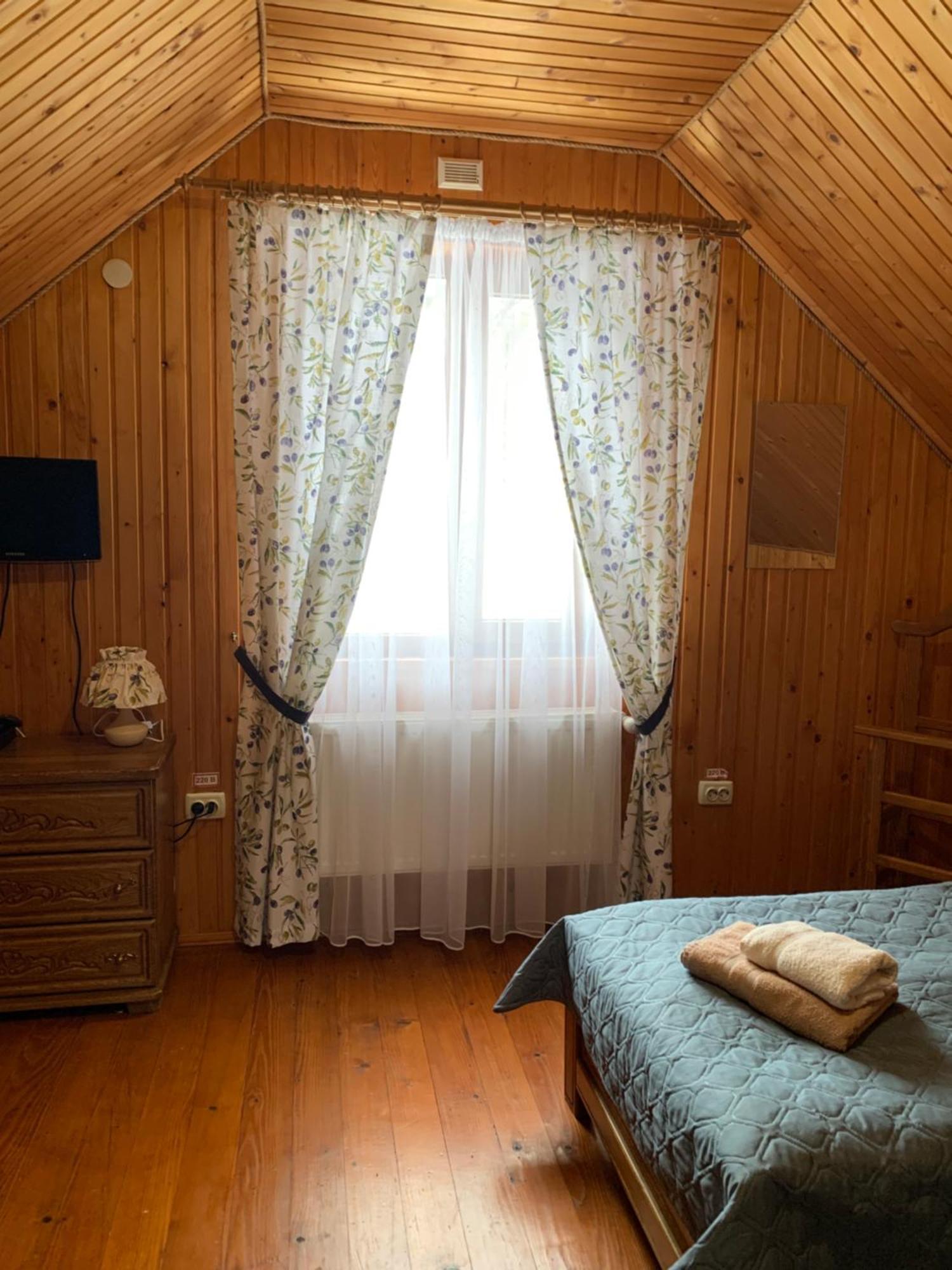 Villa Dereviy Jaremče Esterno foto