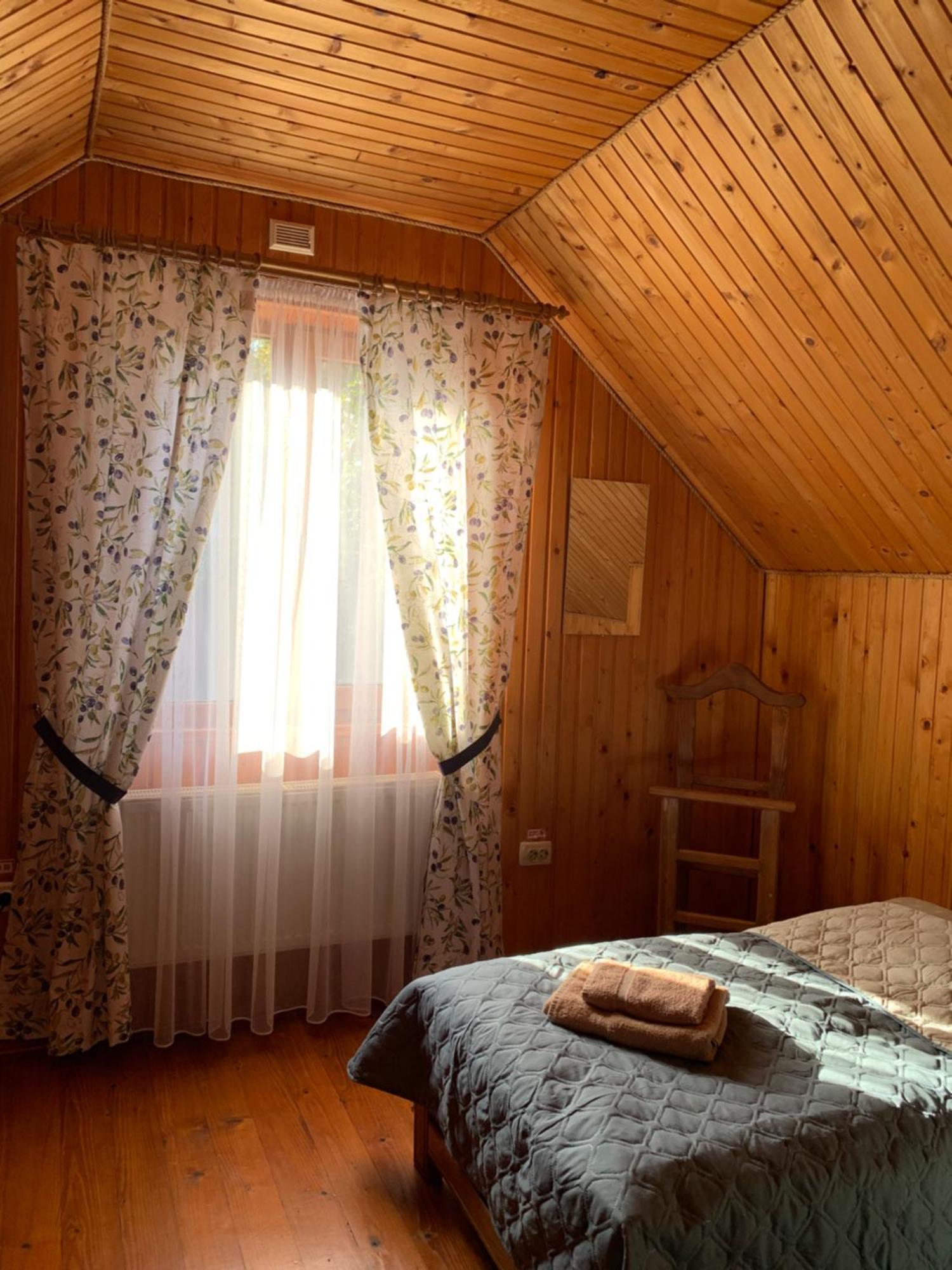 Villa Dereviy Jaremče Esterno foto